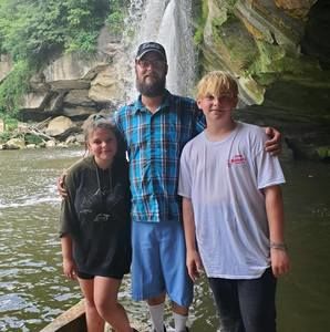 Meet your Posher, Joshua